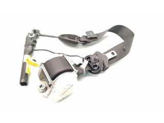 Передний ремень безопасности