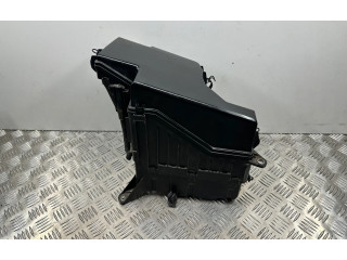   Pojistková skříňka    Lexus GS 300 350 430 450H 2008