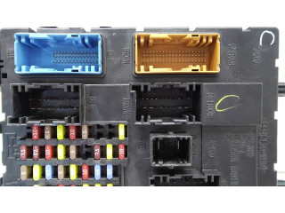   Pojistková skříňka DV6T14A073CD   Ford C-MAX II 2015