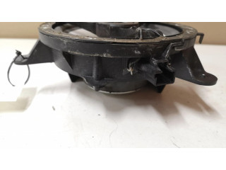 Громкоговоритель (громкоговорители) в задних дверях