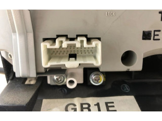 Блок управления климат-контролем Mazda MX-6