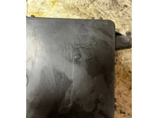 Блок предохранителей 3D0937128A Volkswagen Phaeton