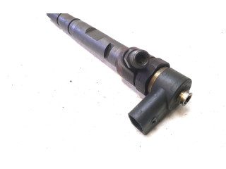 Vstřikovač 0445110158   Audi A8 S8 D3 4E    ASE 