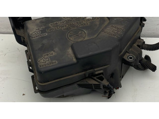   Pojistková skříňka    Alfa Romeo Giulietta 2011