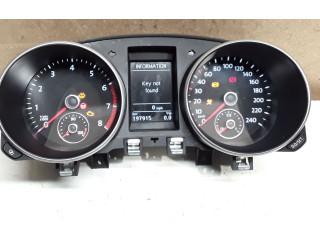 Панель приборов 5K0920871 Volkswagen Golf VI