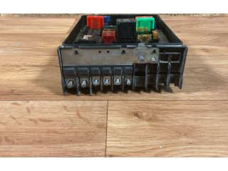 Блок предохранителей 1K0937125C, 017183073   Volkswagen Caddy    