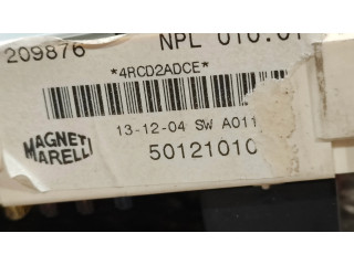 Блок предохранителей 50121010, 985000012 Maserati Quattroporte