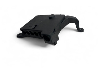 Блок предохранителей 4KE937548 Audi e-tron