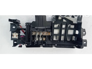   Pojistková skříňka 4E0971845   Audi A8 S8 D3 4E 2007