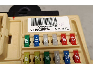 Блок предохранителей 954002P976   KIA Sorento