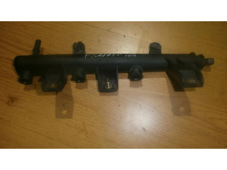 Топливная рампа 9628982980 Citroen Xsara Picasso 1.6