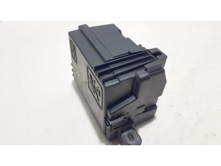 Блок предохранителей  243805284R   Dacia Spring    