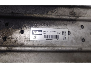 Интеркулер 1J0145803F Volkswagen Golf IV