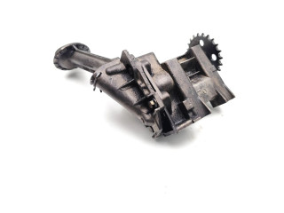 Масляный насос K9K766 8200307174 Renault Clio III