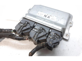 Рулевая рейка Блок управления двигателем ECU 237103717S Renault Clio II 2001 - 2005 года