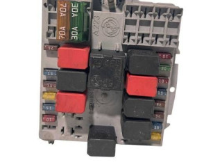 Pojistková skříňka 46778448 Fiat Punto (188) 2001