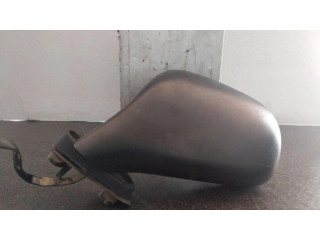 Зеркало электрическое левое Mitsubishi Carisma 2000-2004 года