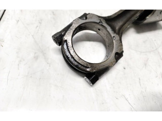 Píst Nissan Primera