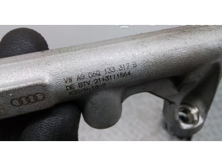 Топливная рампа 06Q133317B   Volkswagen Golf VIII  