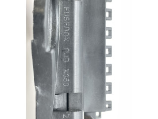 Блок предохранителей 2W9314A073CE, 2W9314A073CE Jaguar XJ X350