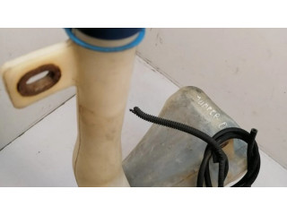 Бачок оконной жидкости