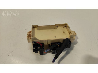 Блок предохранителей OA180238, 4966   Mitsubishi Pajero    