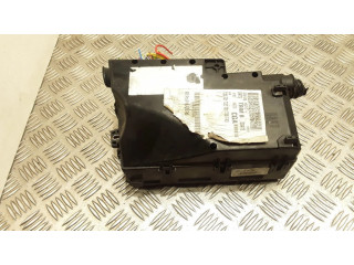 Блок предохранителей F1FT14K733CGA   Ford Focus    