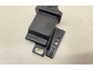 Блок управления 48411010610, 8999130040   Subaru Forester SH