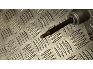 Моторчик заднего дворника 98700D4300    KIA Optima