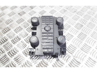 Блок управления климат-контролем 8697155   Volvo V50