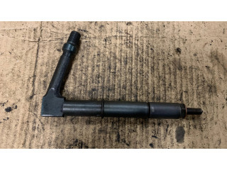 Vstřikovač 484100 Nissan King Cab, Navara pro naftový motor 2.5