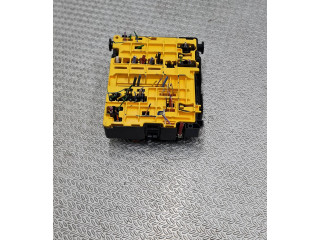 Блок предохранителей 9804848580 Citroen Berlingo