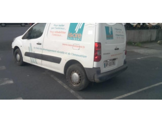 Блок управления климат-контролем 9804091180   Peugeot Partner