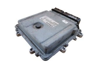 Блок управления двигателя 30771550, 1039S13902   Volvo XC90