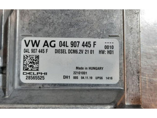 Блок управления двигателя 04L907445F Skoda Scala