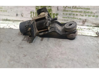 Блок предохранителей MR117684   Mitsubishi Montero    