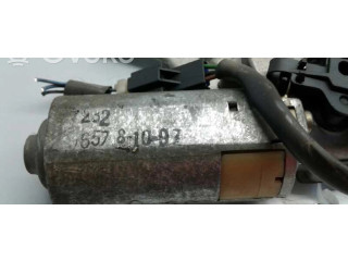 Моторчик заднего дворника 0390206514 Mitsubishi Carisma