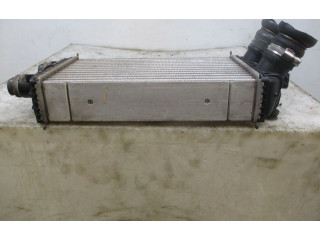 Интеркулер  9824742280, 22402963   Peugeot 2008 II 