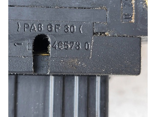 Ручка стеклоочистителей PA6GF30, 465780 Volvo V70