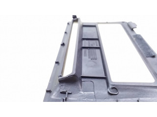 Другая деталь салона