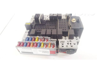 Блок предохранителей 8622520, 8622520 Volvo XC90
