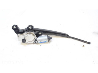 Двигатель стеклоочистителя заднего стекла