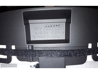 Панель приборов 600775881   Opel Meriva B       