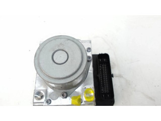 Jednotka ABS A2059005147   Mercedes-Benz C AMG W205 2014