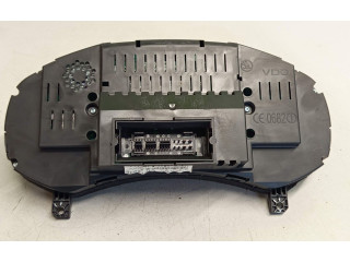 Панель приборов V1612036, 1Z0920842E Skoda Octavia Mk2 (1Z)