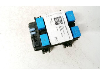 Блок предохранителей     Subaru B9 Tribeca    