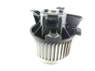 Вентилятор печки 507830100, 507730100 Opel Combo D