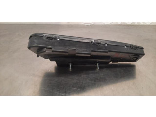 Подушка безопасности в сиденье Volvo V70