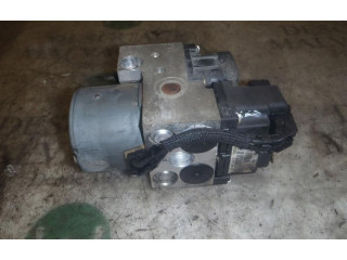 Блок АБС Toyota Corolla Verso E121 2001 - 2004 года