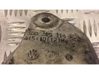 Кронштейн крепления коробки передач